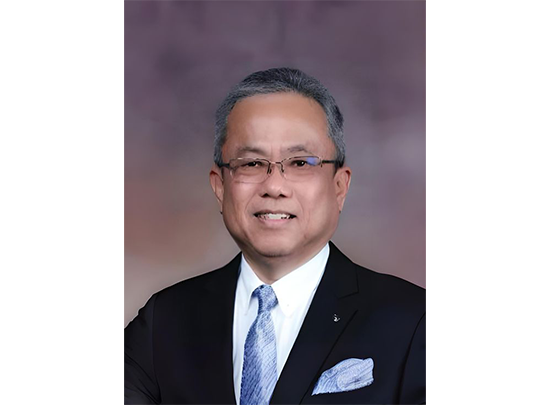 Chuyên gia Liew